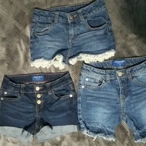 Girls shorts Arizona size 6